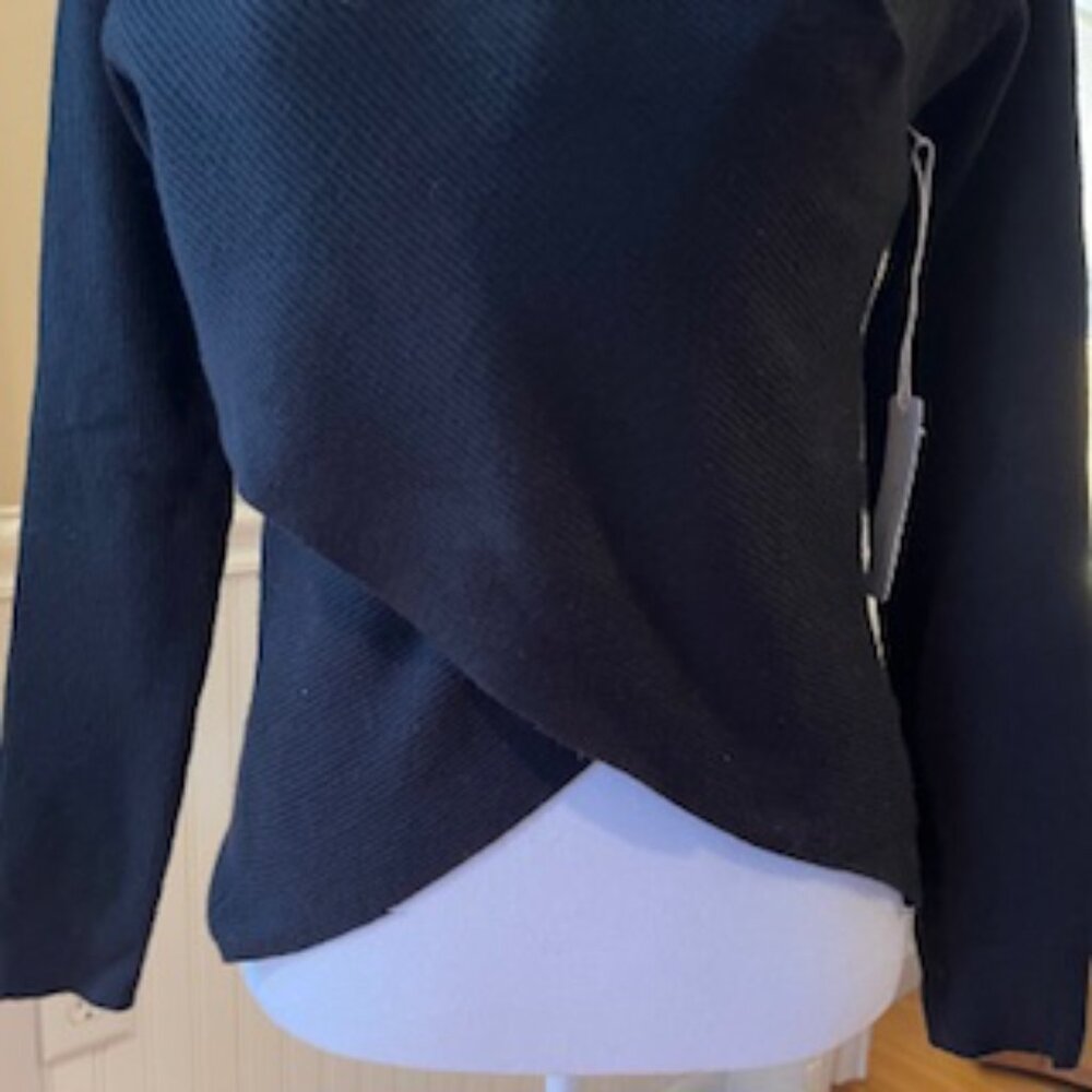 NWT SIX/FIFTY  Sammie Criss Cross Sweater in Black - Medium - Picture 5 of 11